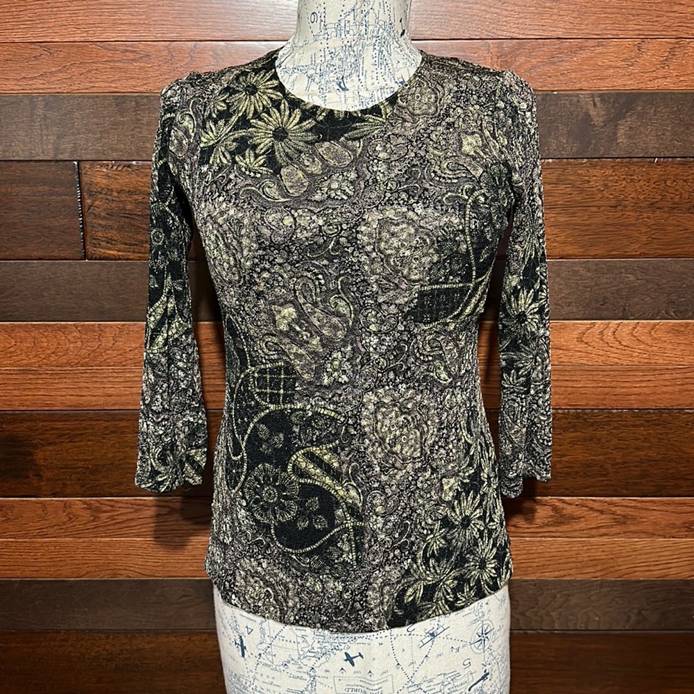 Notations Stretchy Scoop Neck 3/4 Sleeve Black Floral Blouse